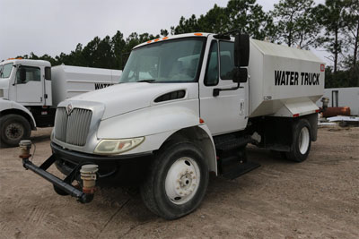 2003 INTERNATIONAL DURASTAR 4200